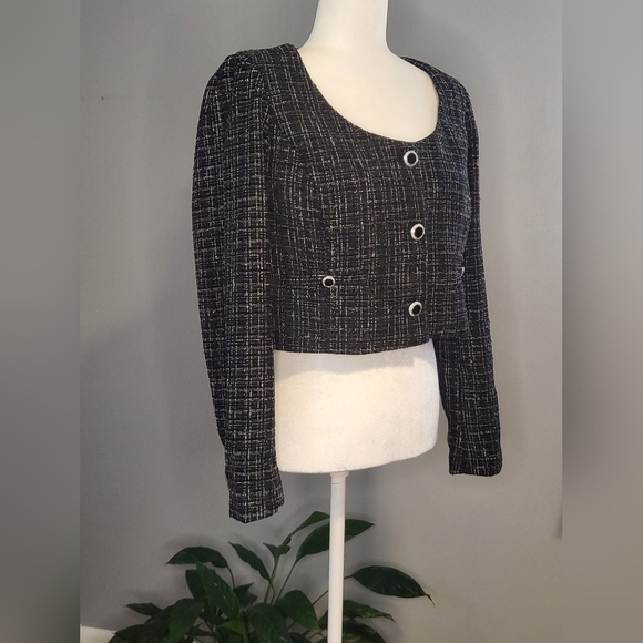 Rachel Zoe Black & White Tweed Crop Jacket with Silver Threading - Size 10 - Picture 2 of 9